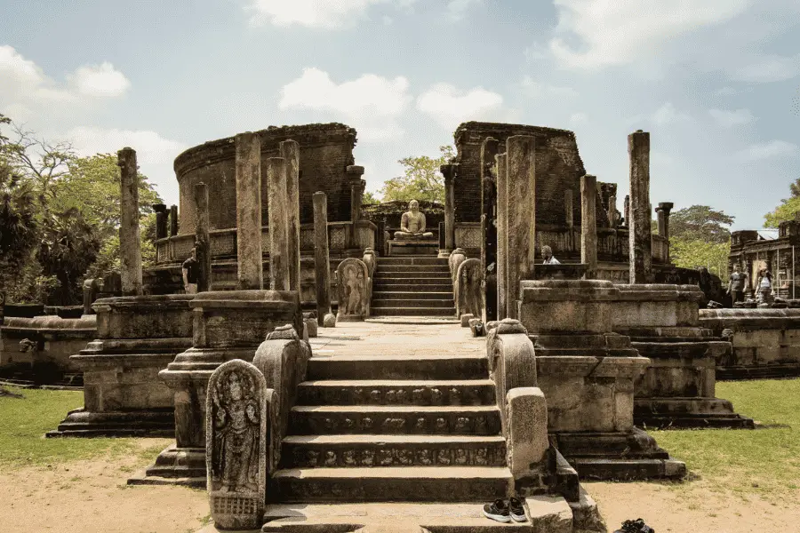 Ancient City of Polonnaruwa — UNESCO World Heritage Site and medieval capital of Sri Lanka
