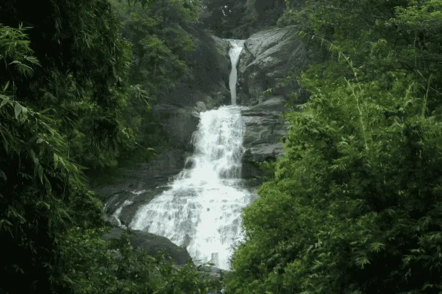 Bopath Ella waterfall near Ratnapura, Sri Lanka